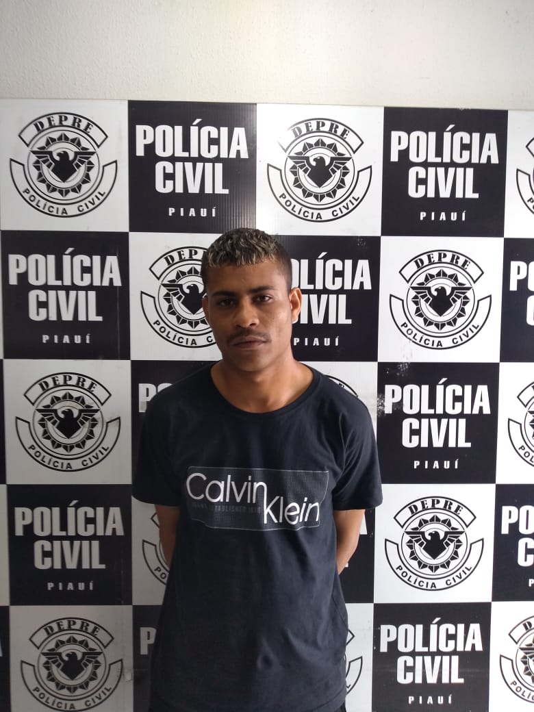 Assaltante preso em operação da polícia.